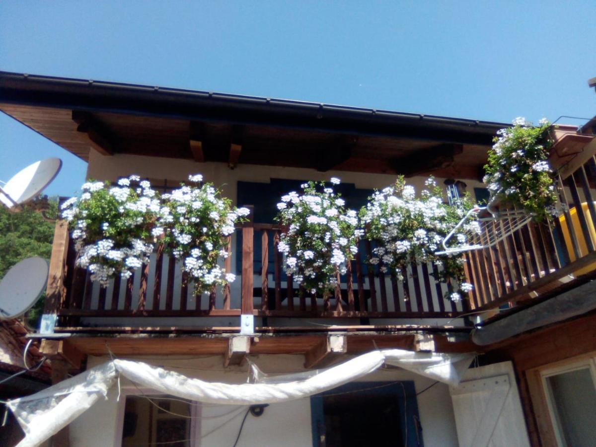 La Vieille Maison Biselli Tende Exterior photo